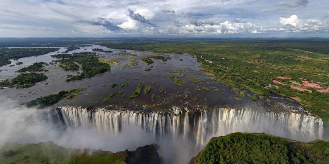 Tourist arrivals to Victoria Falls have dropped 20%, but operators are confident 2016 will see an increase.