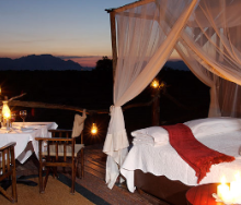 Luxury nights under the stars are offered at Kapama on an elevated platform with en-suite facilities.